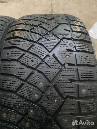 Nitto Therma Spike 275/40 R20 106T