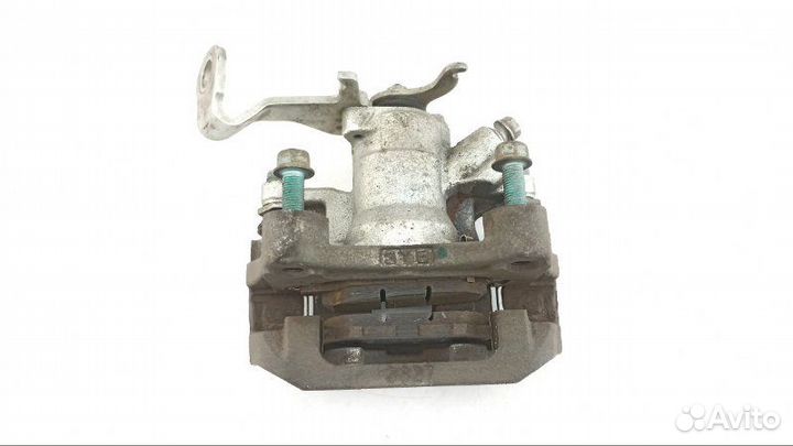 Суппорт задний правый Mazda 3 BM 2016