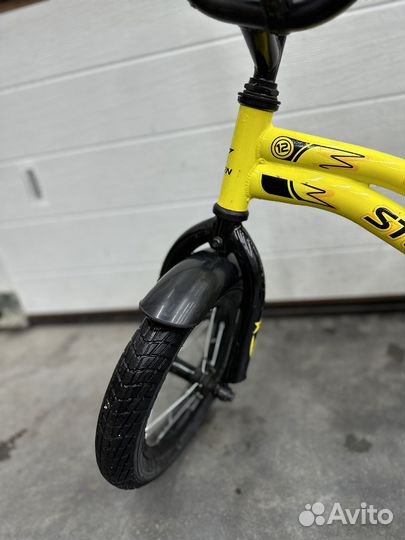 Детский велосипед 12