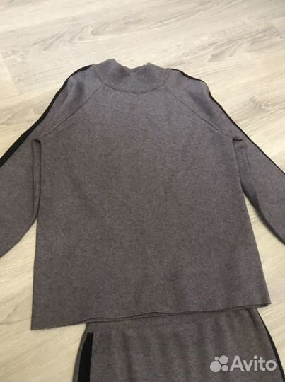 Трикотажный костюм