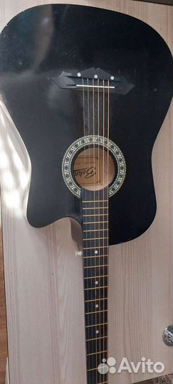 Акустическая гитара belucci