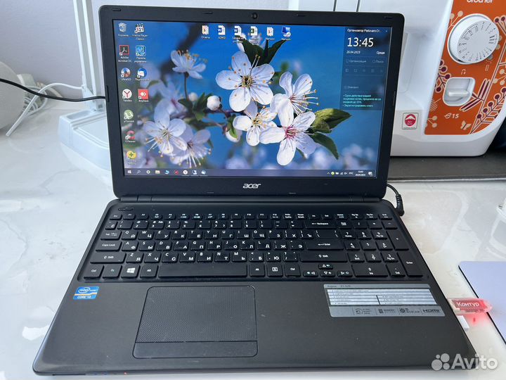 Ноутбук Acer E1-570