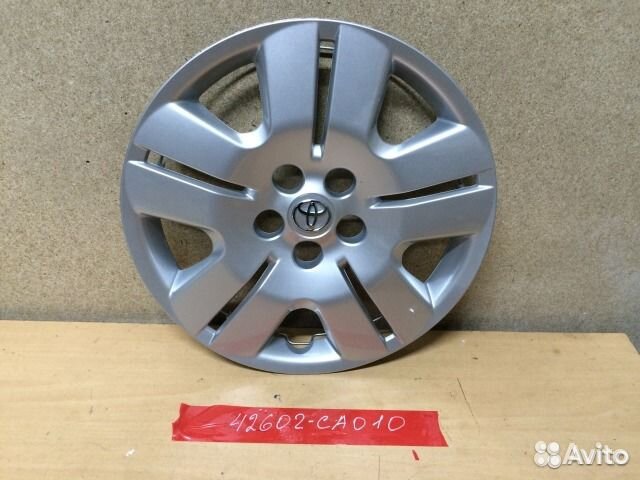 Колпак колесный Тойота Avensis +