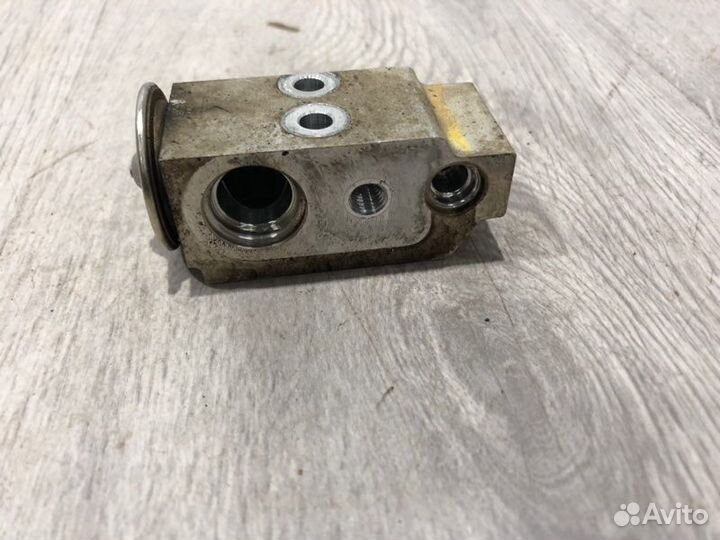 Клапан кондиционера Hyundai Solaris седан G4FA