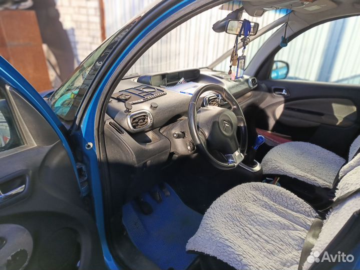 Citroen C3 Picasso 1.6 МТ, 2009, битый, 380 000 км