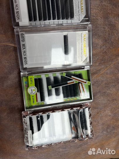 Для наращивания ресниц