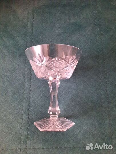 Вазочка на ножке богемский хрусталь