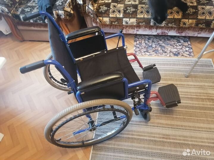 Инвалидная коляска