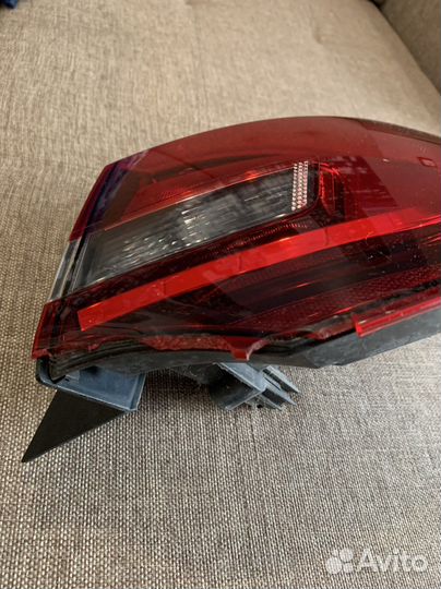 Фонарь задний правый Opel Astra J седан