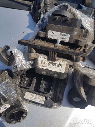 Блок управления на двигатель Опель