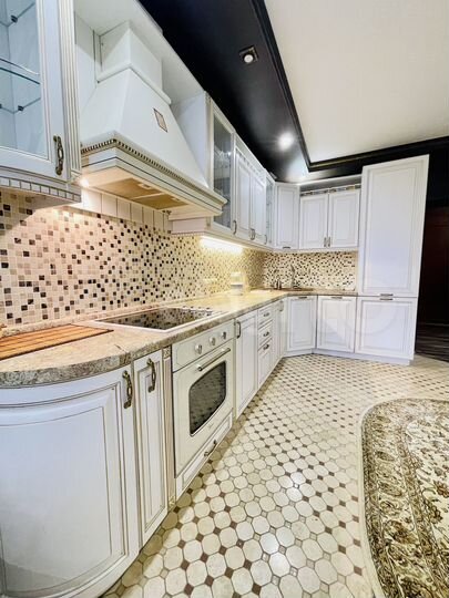 1-к. квартира, 53 м², 9/15 эт.