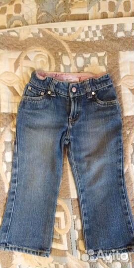 Джинсы Levis