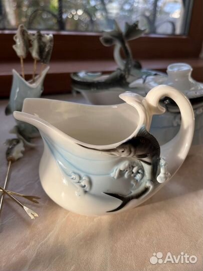 Фарфоровый сервиз