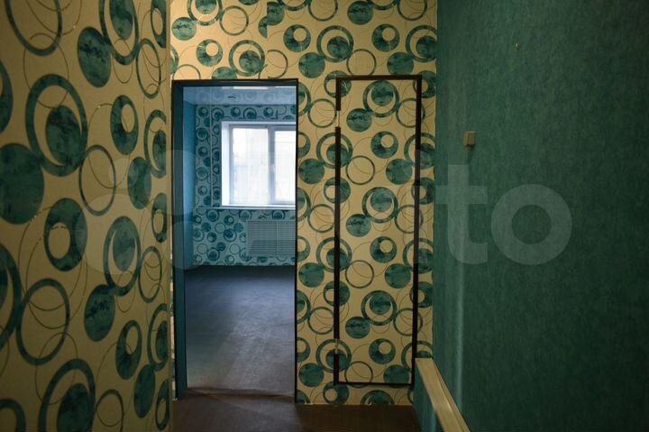 2-к. квартира, 41 м², 1/4 эт.