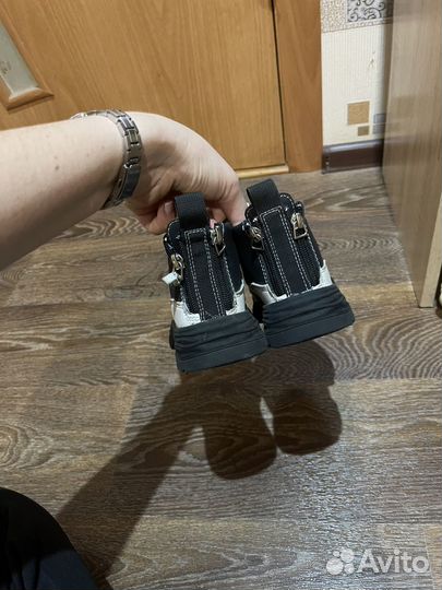 Ботинки детские