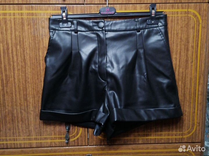Шорты женские кожаные