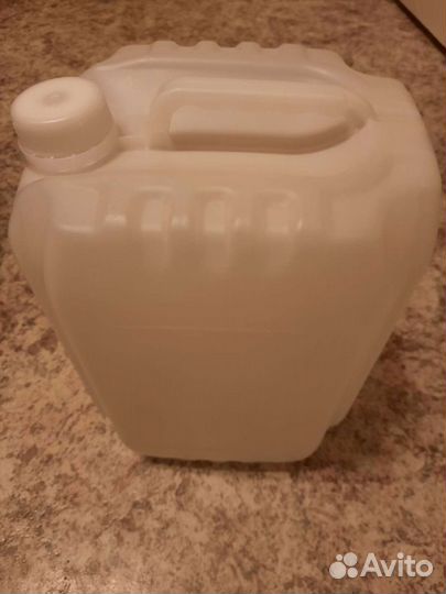 Канистра пластиковая. 10 л