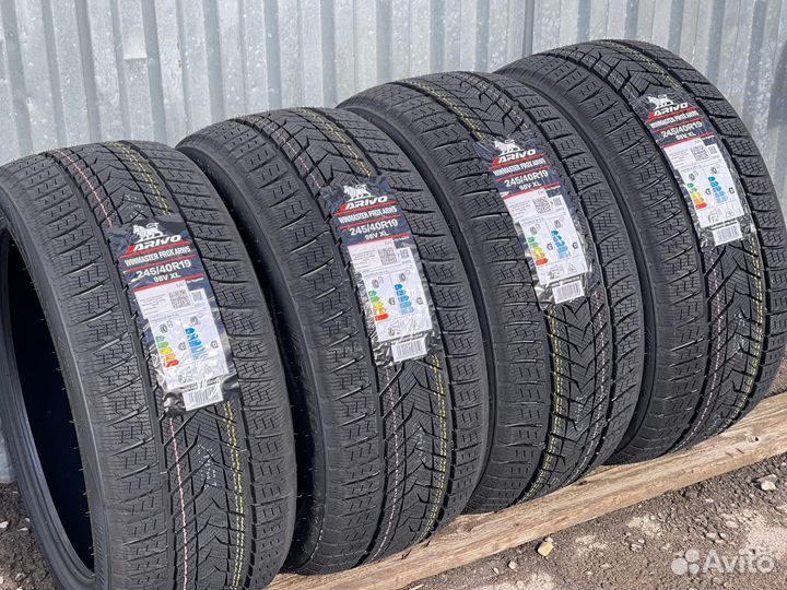 Arivo Winmaster ProX ARW5 245/40 R19 и 275/35 R19 98V