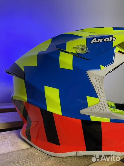 Внедорожный шлем Airoh Twist 2.0 Frame