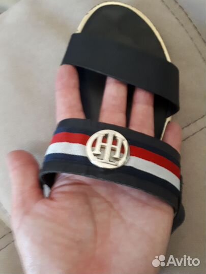 Сандали tommi hilfiger 38-38.5разм