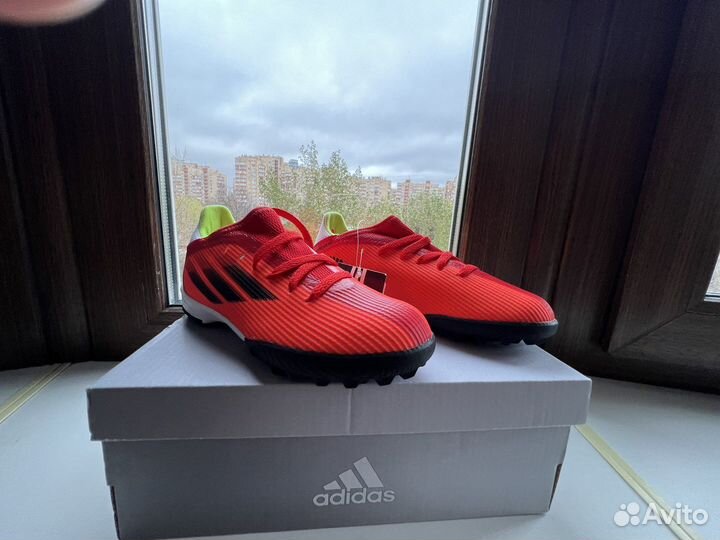 Футбольные бутсы сороконожки новые детские р.32