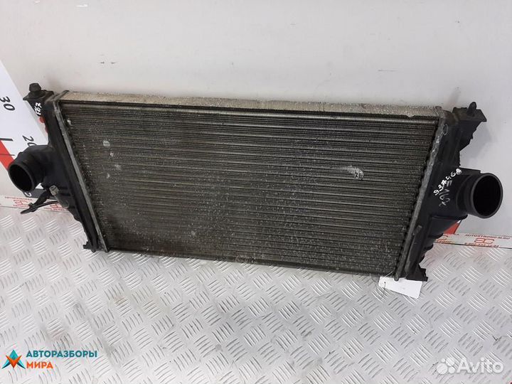 Интеркулер Peugeot 406 1995 0384F4