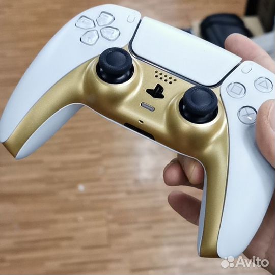 Накладка на DualSense PS5 золотистая