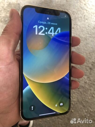 iPhone 12 про 256 гб