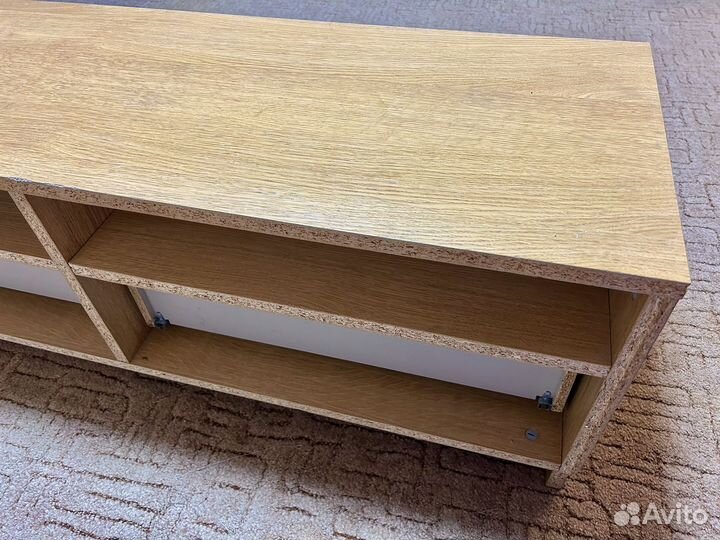 Тумба под телевизор