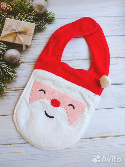 Слюнявчик новогодний, нагрудник