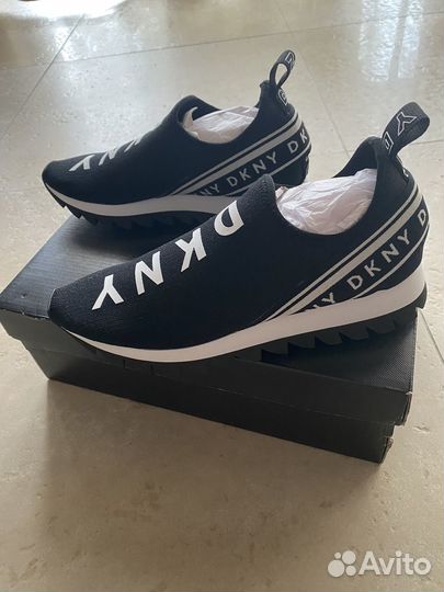 Кроссовки женские dkny