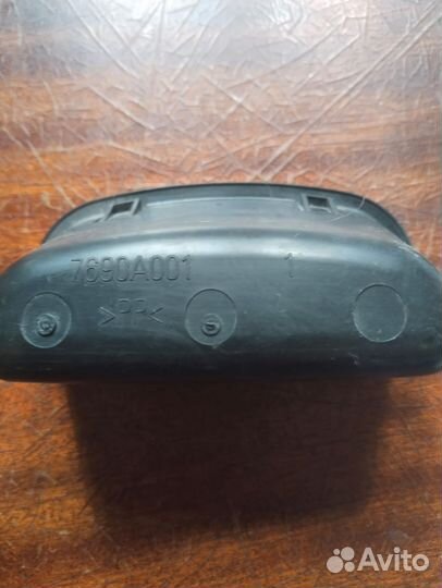 7690A001 Ручка багажника Mitsubishi Outlander XL