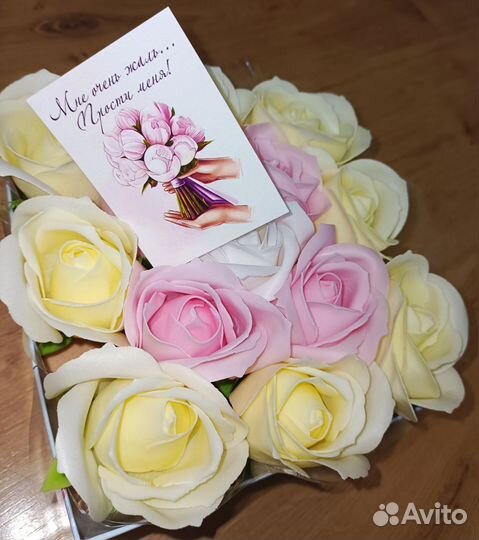 Композиция из мыльных роз