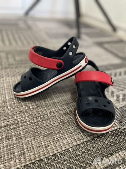 Сандали crocs c9