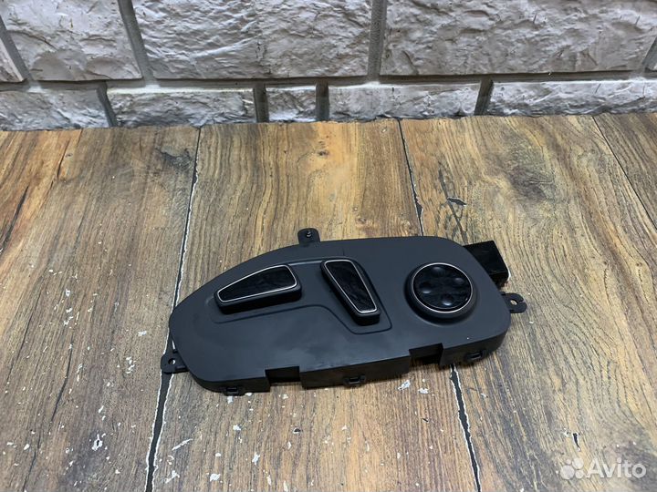 Hyundai Genesis Переключатель регулировки сиденья