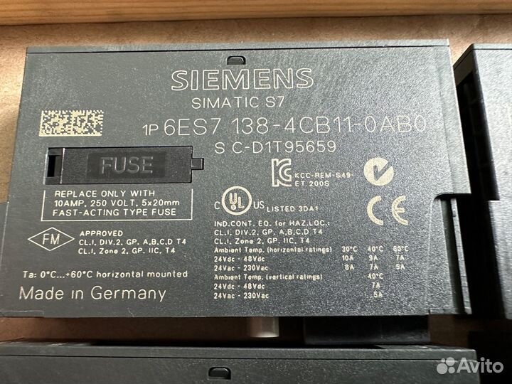 Модуль питания Siemens 6ES7138-4CB11-0AB0 оригинал