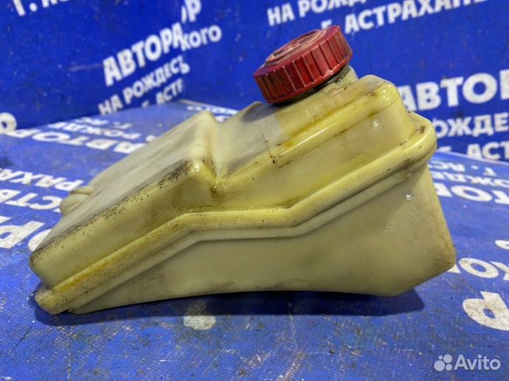 Бачок гидроусилителя Citroen Xsara лифтбэк XU7JP