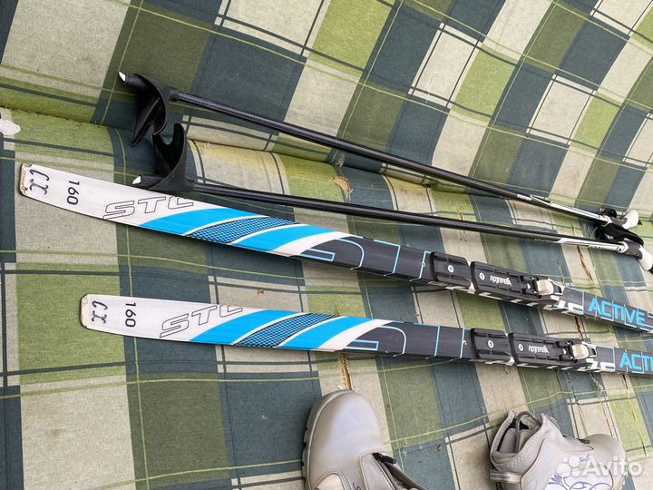 Беговые лыжи