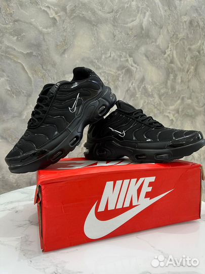 Кроссовки nike