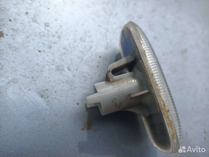 Поворотник в крыло/повторитель Audi A6 C5