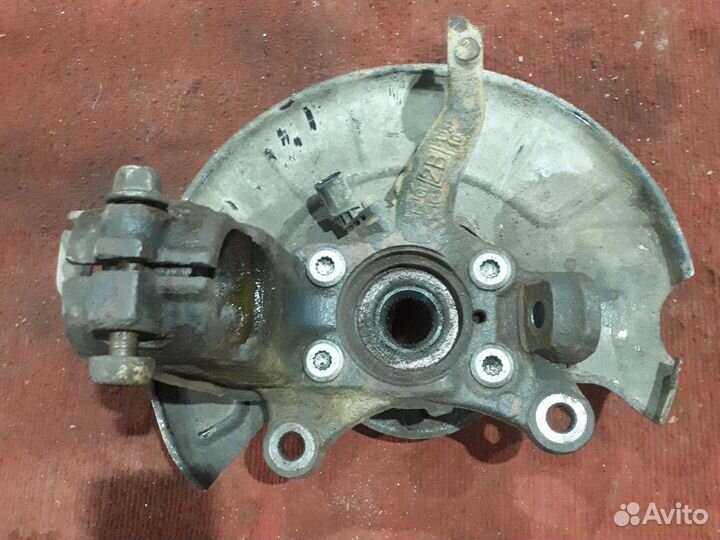 Правый поворотный кулак фольксваген гольф 6