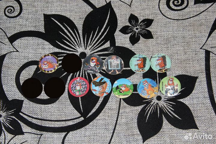 Фишки, сотки, кэпсы, биты кепсы POG №1,2,3, Batman