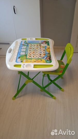 Детский стол и стул