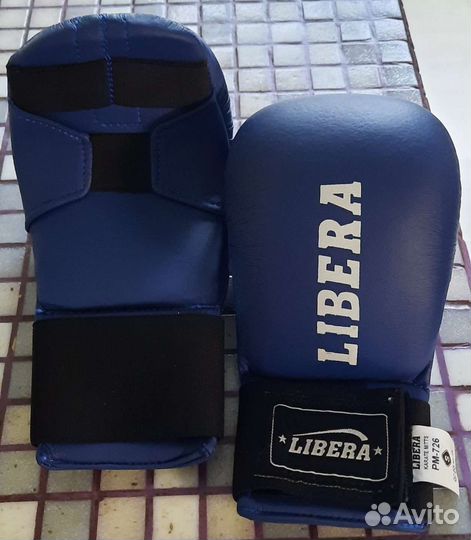 Перчатки для каратэ детские