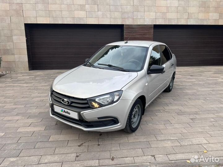 LADA Granta 1.6 МТ, 2019, 107 468 км