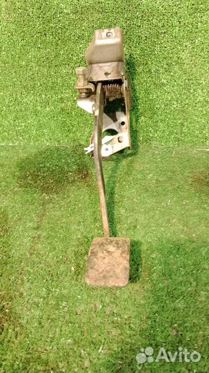 Педаль сцепление Hyundai getz