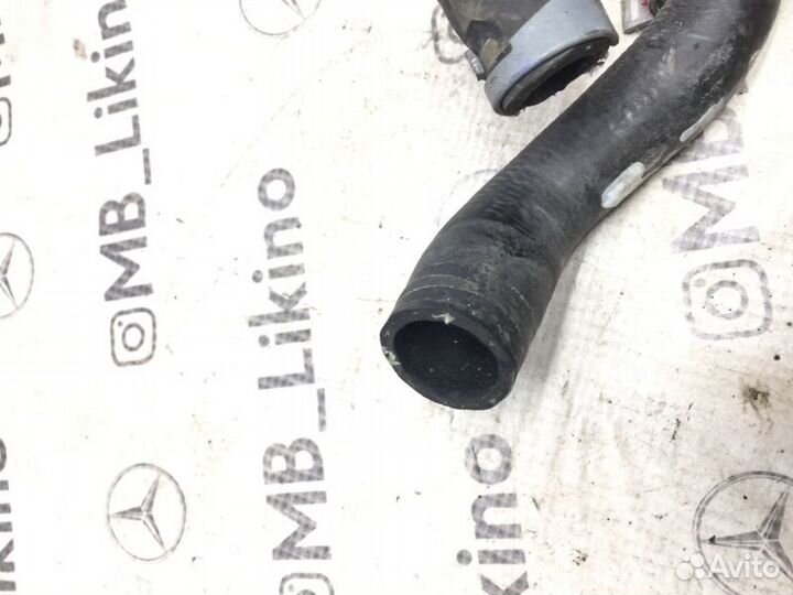 Патрубок системы охлаждения Mercedes R-Class W251