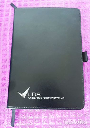 Блокнот новый. Блок прошитый, обложка из эко-кожи