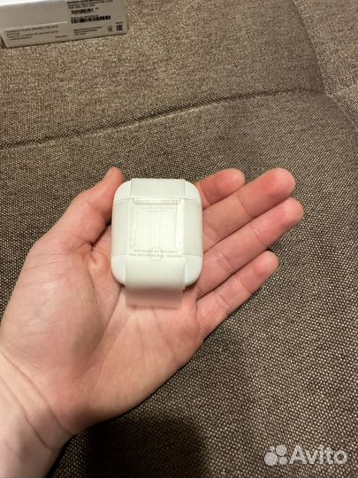 Наушники Apple Airpods