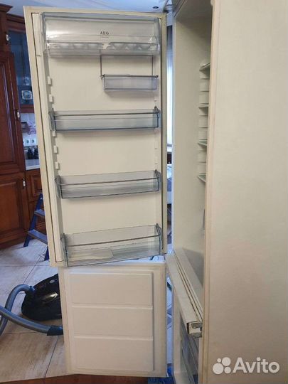 Холодильник бу